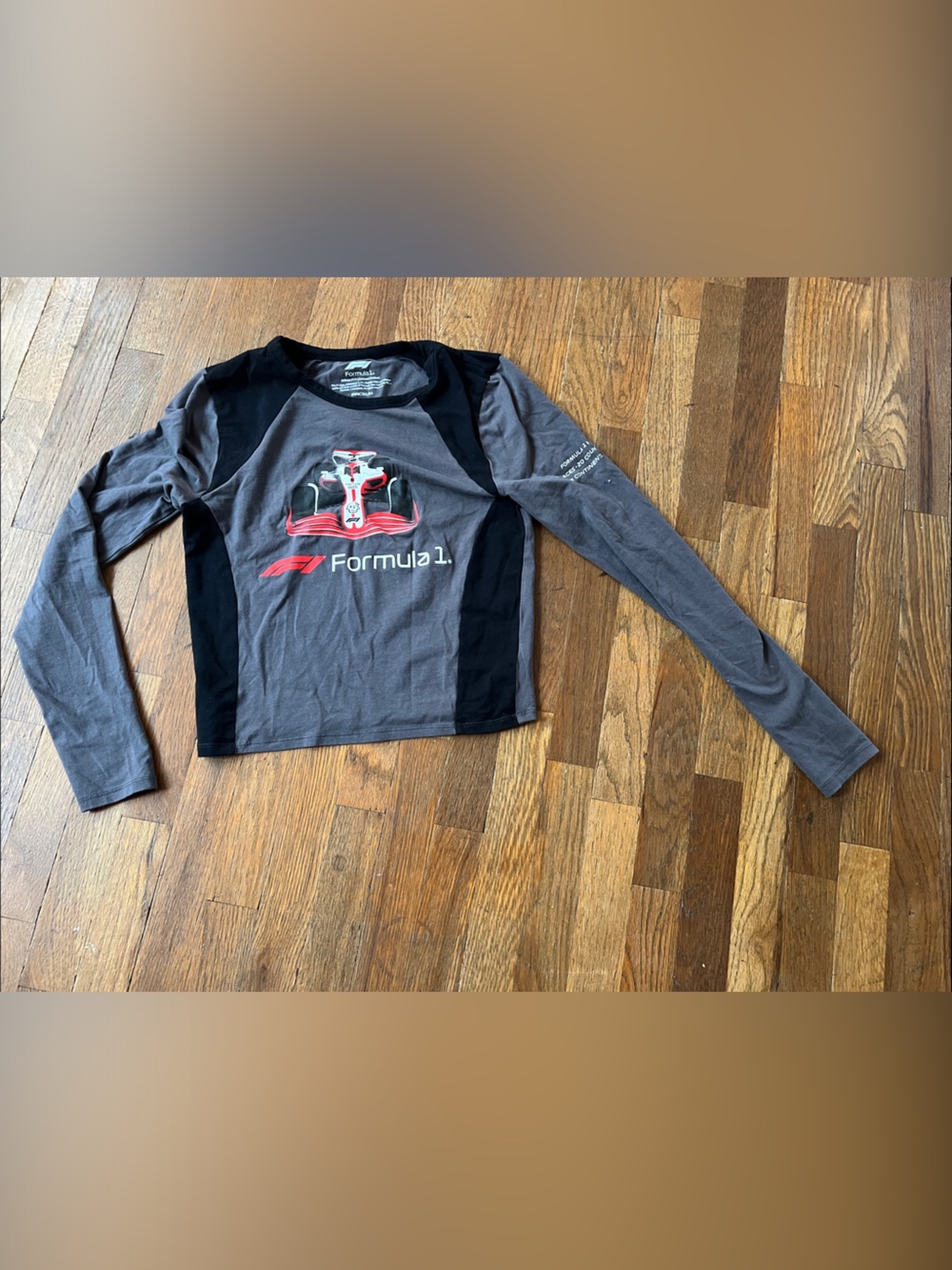 Formula 1 Graphic Long Sleeve crop Tee - Gray & Black with Red Accent - m